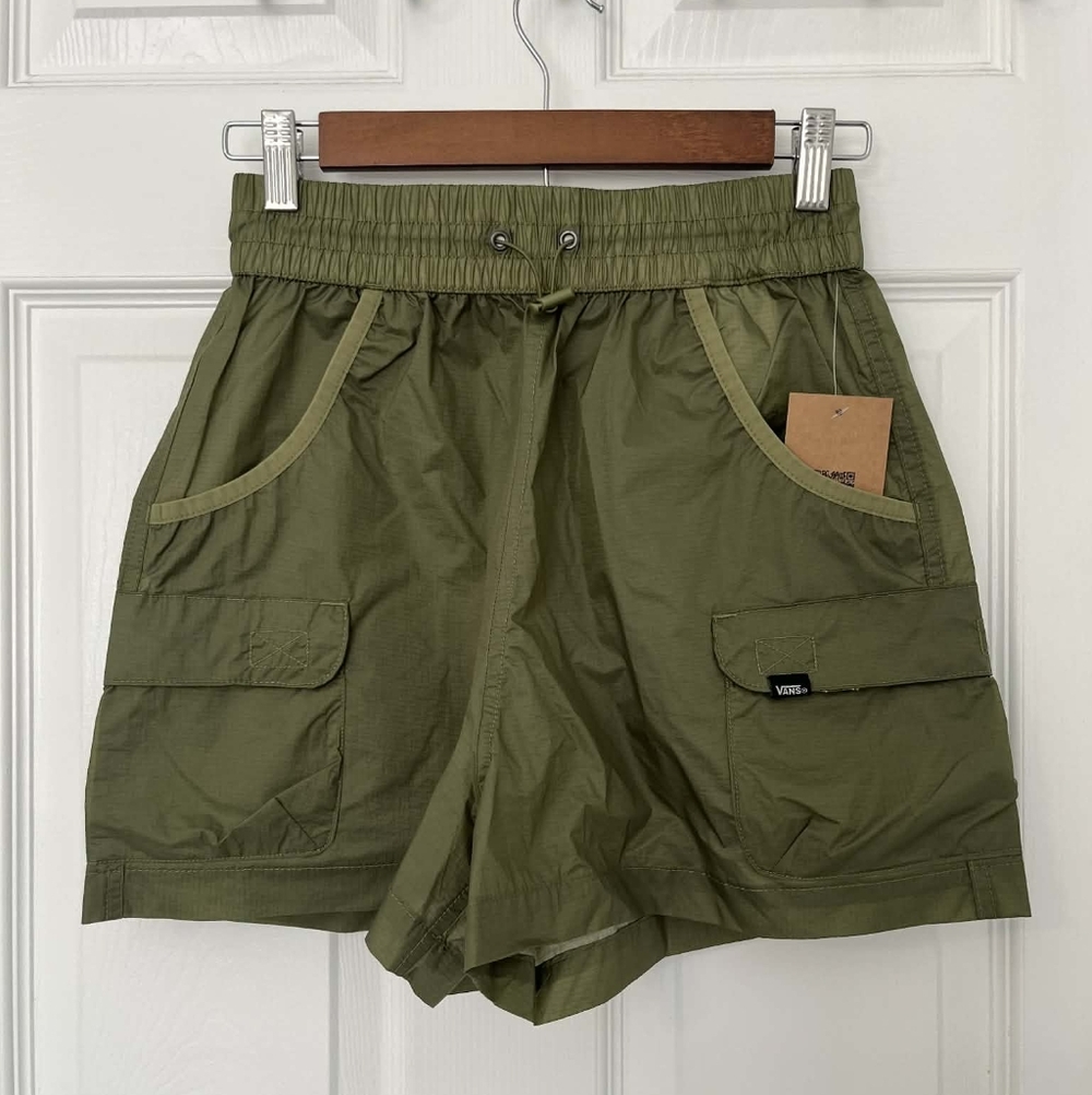 Vans MTE Windbreaker Shorts (XS)